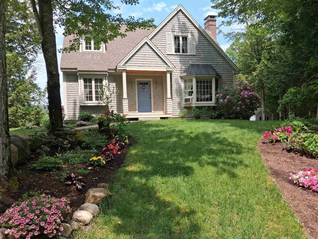 226 Hobart Hill Road, Hebron, NH 03241