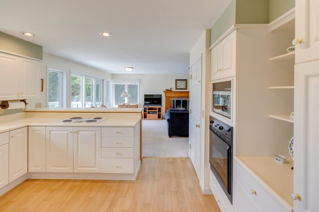 226 Hobart Hill Road, Hebron, NH 03241