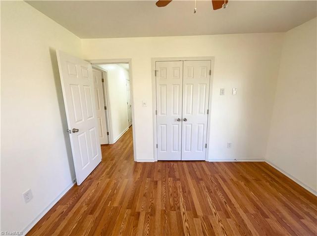 707 Willowmoore Avenue, Thomasville, NC 27360