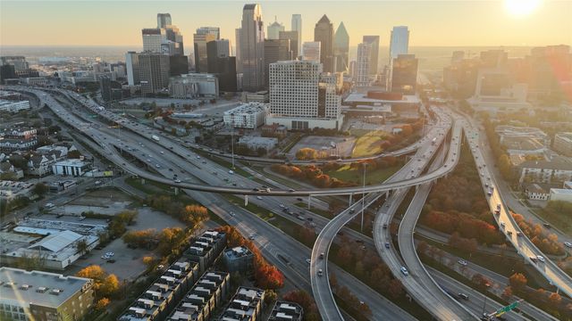 3008 Zenia Drive, Dallas, TX 75204