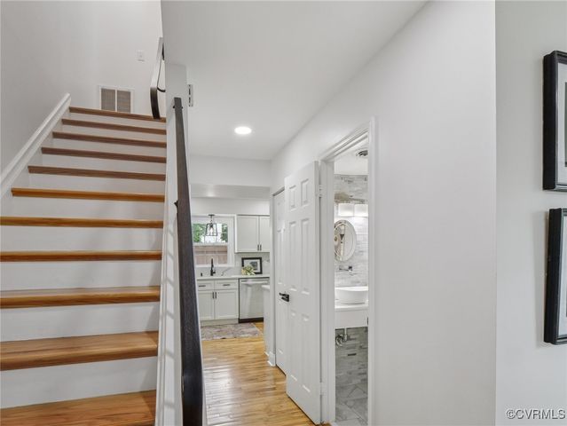 1517 Honor Dr, Henrico, VA 23228
