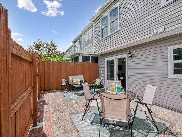 1517 Honor Dr, Henrico, VA 23228