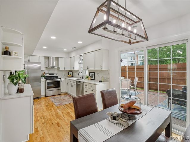 1517 Honor Dr, Henrico, VA 23228