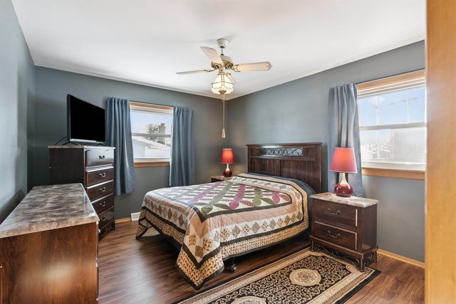 506 Alpine Drive, Waterloo, IA 50702