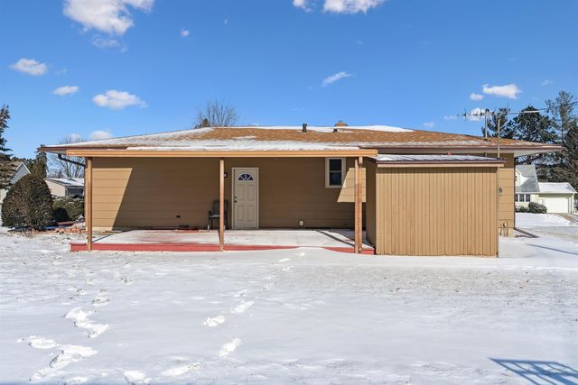506 Alpine Drive, Waterloo, IA 50702