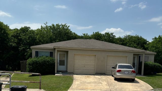 6313 GREEN TOP DR, San Antonio, TX 78233