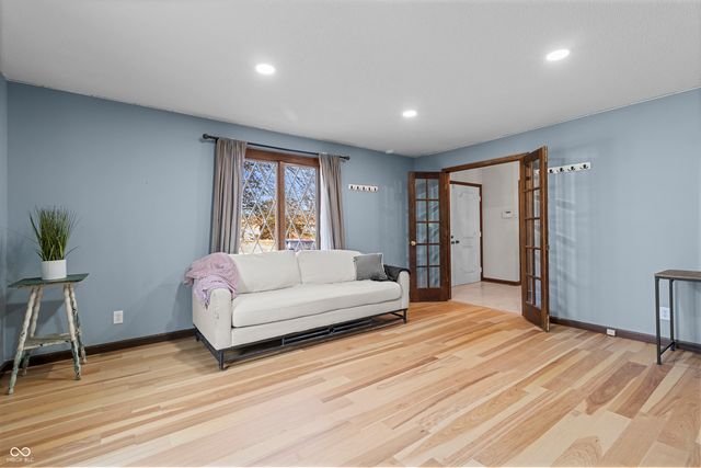 895 Briar Patch Lane, Greenwood, IN 46142