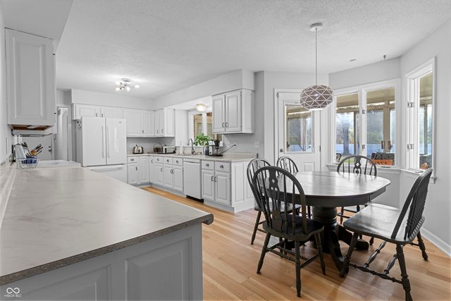 895 Briar Patch Lane, Greenwood, IN 46142