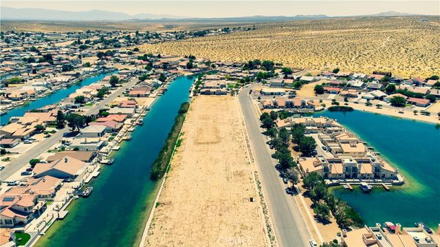 35 Nautical, Helendale, CA 92342
