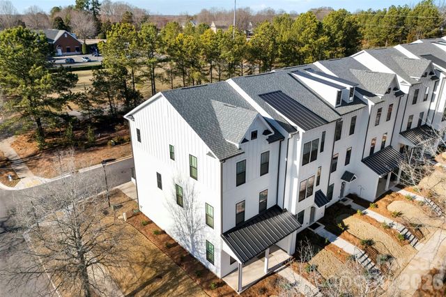 604 District Court, Fort Mill, SC 29708