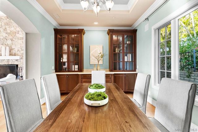 3537 Dove Hollow Dr., Encinitas, CA 92024