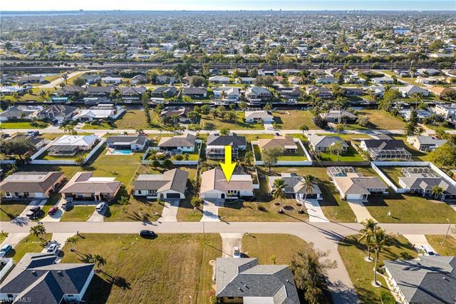 1404 SE 22nd TER, Cape Coral, FL 33990