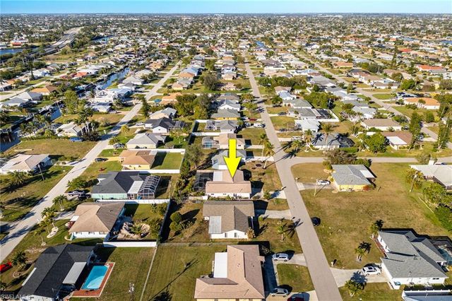 1404 SE 22nd TER, Cape Coral, FL 33990