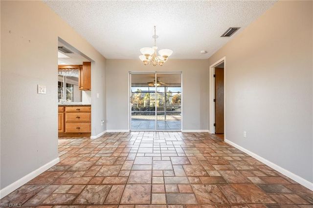 1404 SE 22nd TER, Cape Coral, FL 33990