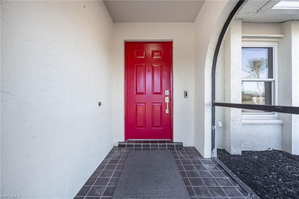1404 SE 22nd TER, CAPE CORAL, FL 33990 — photo 4