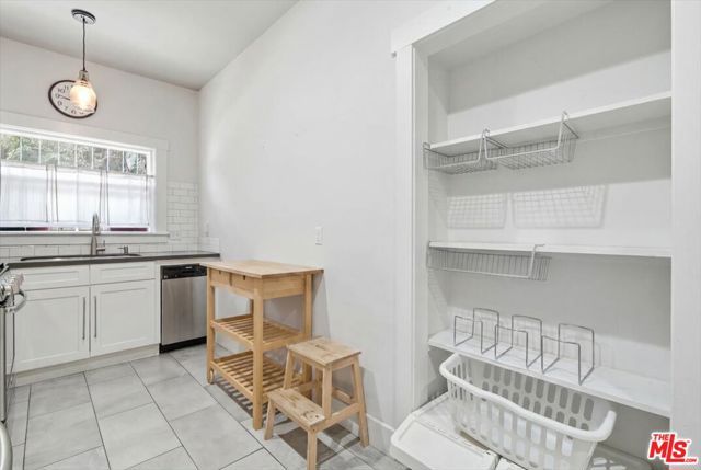 4125 S Figueroa Street 119, Los Angeles, CA 90037
