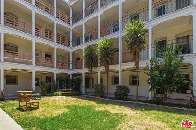4125 S Figueroa Street 119, Los Angeles, CA 90037