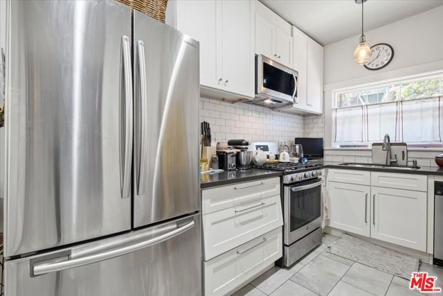 4125 S Figueroa Street 119, Los Angeles, CA 90037