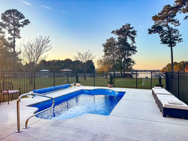 1088 Shore Drive, Manning, SC 29102