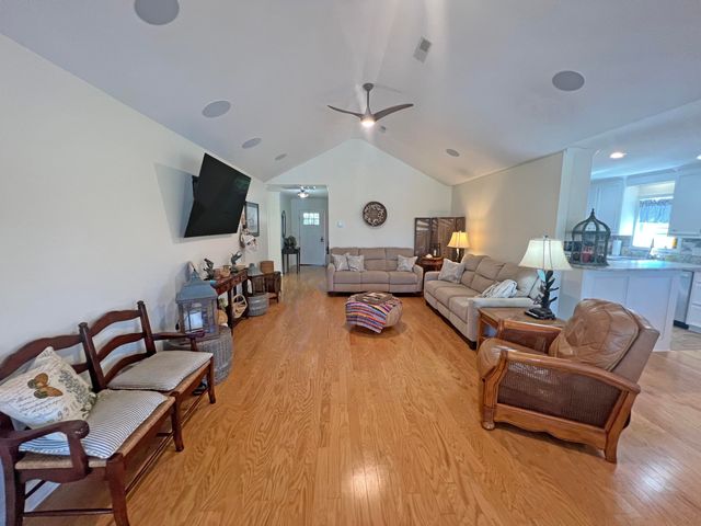 1088 Shore Drive, Manning, SC 29102