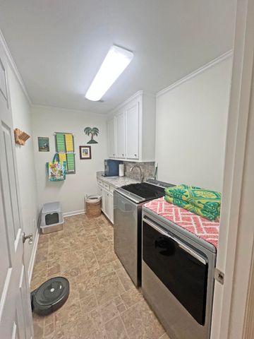 1088 Shore Drive, Manning, SC 29102