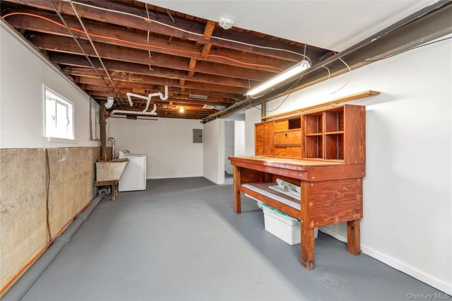 2666 Peconic Avenue, Seaford, NY 11783