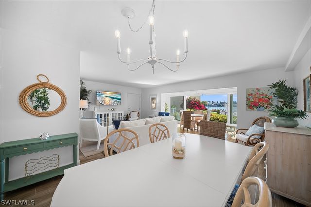 2850 Gulf Shore BLVD N 108, Naples, FL 34103