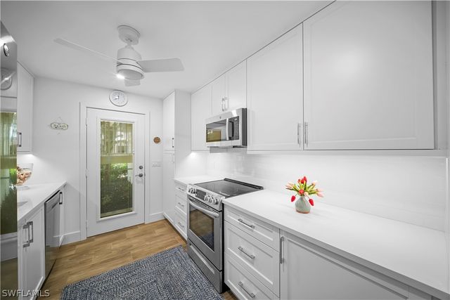 2850 Gulf Shore BLVD N 108, Naples, FL 34103