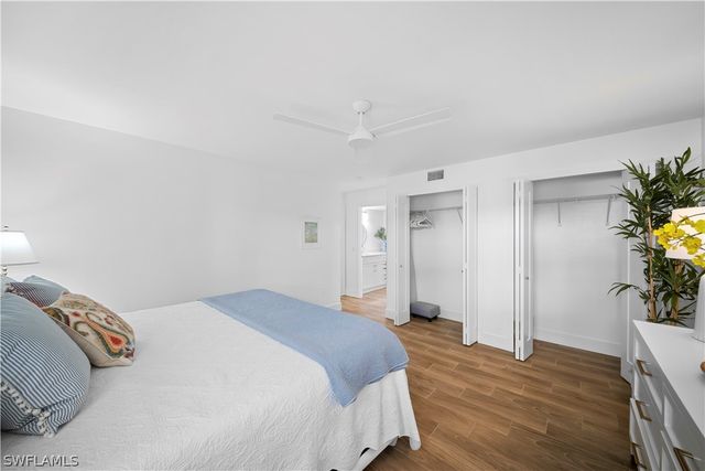 2850 Gulf Shore BLVD N 108, Naples, FL 34103