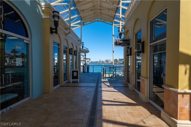 2850 Gulf Shore BLVD N 108, Naples, FL 34103