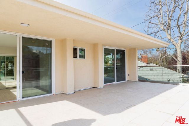 717 S WESTGATE Avenue, Los Angeles, CA 90049