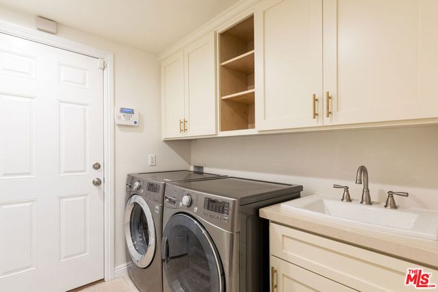 717 S WESTGATE Avenue, Los Angeles, CA 90049