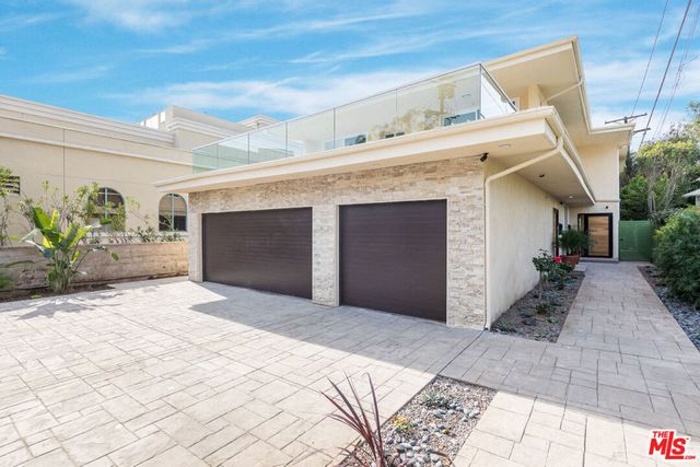 717 S WESTGATE Avenue, Los Angeles, CA 90049