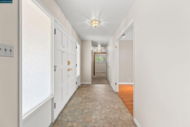 1841 Argonne Dr, Walnut Creek, CA 94598