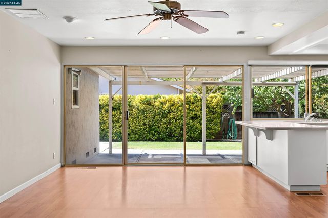 1841 Argonne Dr, Walnut Creek, CA 94598