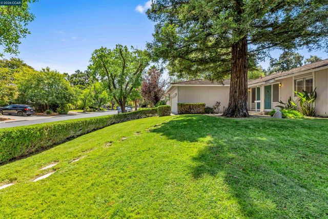 1841 Argonne Dr, Walnut Creek, CA 94598