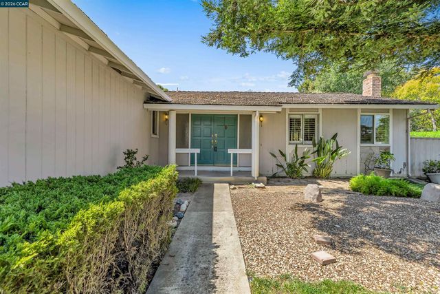1841 Argonne Dr, Walnut Creek, CA 94598