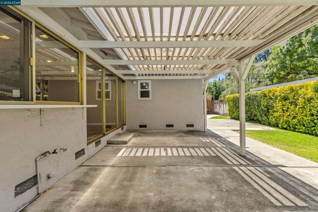 1841 Argonne Dr, Walnut Creek, CA 94598