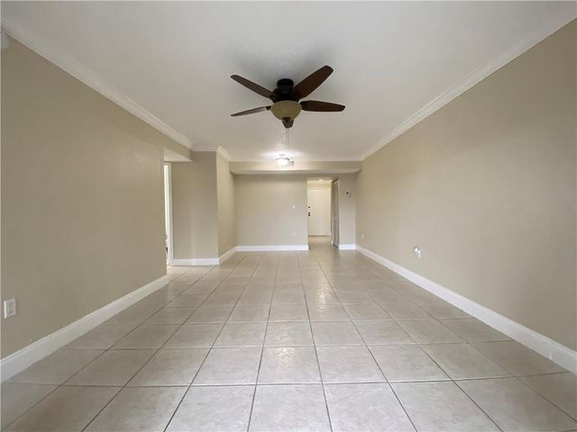 4235 N University Drive 301, Sunrise, FL 33351