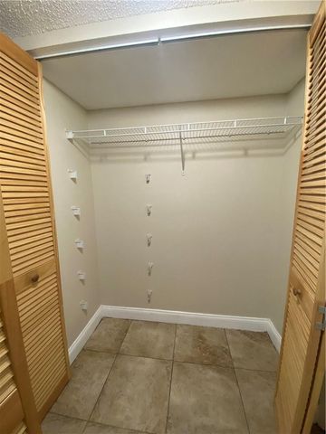 4235 N University Drive 301, Sunrise, FL 33351