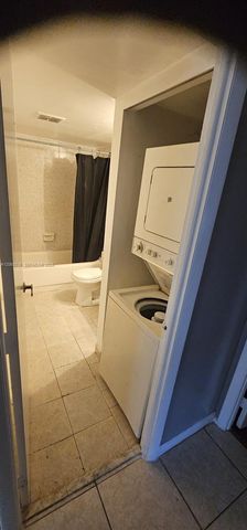 4168 Inverrary Drive 112, Lauderhill, FL 33319