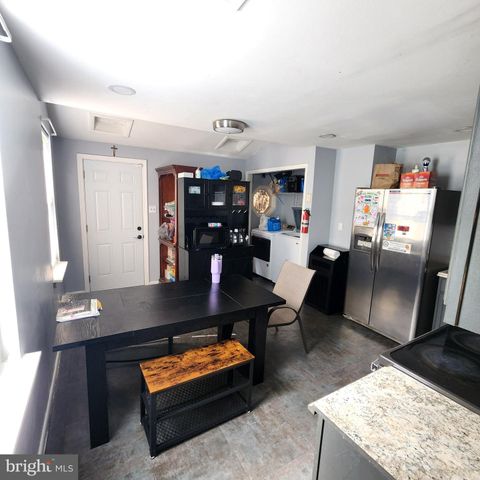206 HARVEY AVE, Marcus Hook, PA 19061