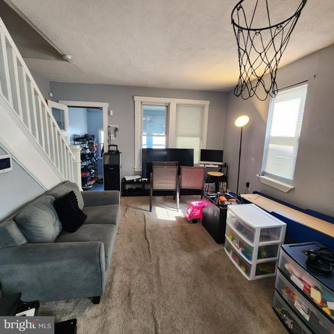 206 HARVEY AVE, Marcus Hook, PA 19061