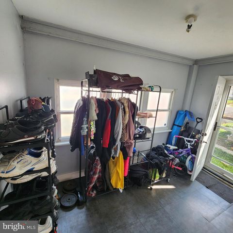 206 HARVEY AVE, Marcus Hook, PA 19061
