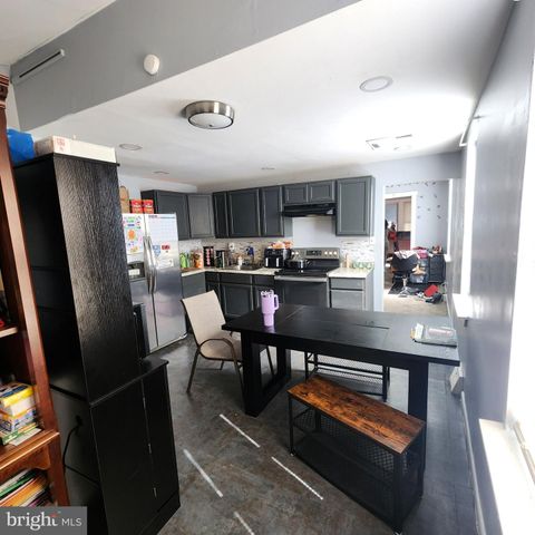206 HARVEY AVE, Marcus Hook, PA 19061