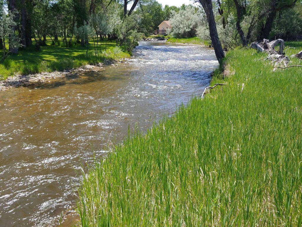 152 E US HWY 16 Street, Buffalo, WY 82834