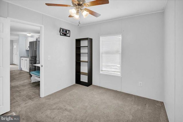 113 MEADOW LN, Lititz, PA 17543