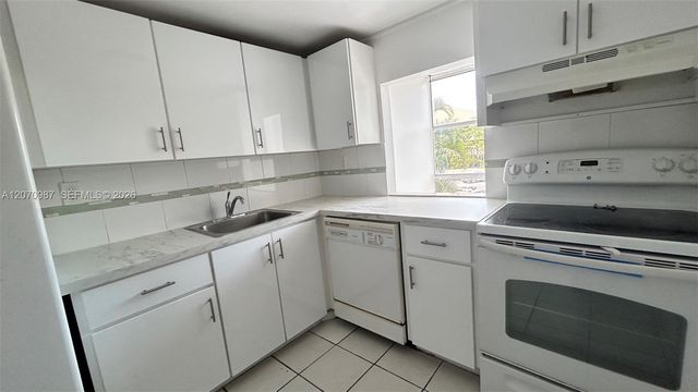 210 172nd Street 228, Sunny Isles Beach, FL 33160