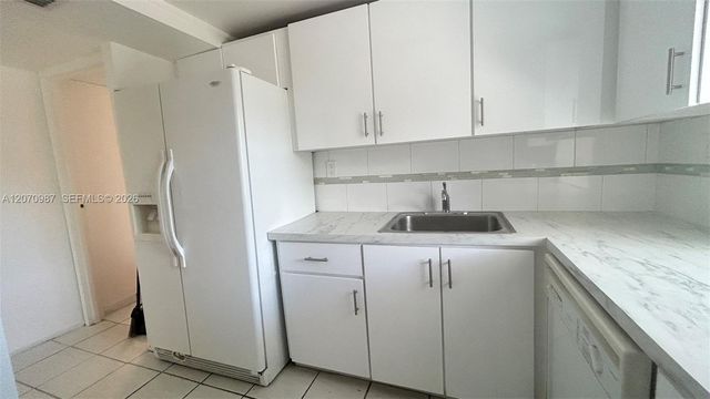 210 172nd Street 228, Sunny Isles Beach, FL 33160