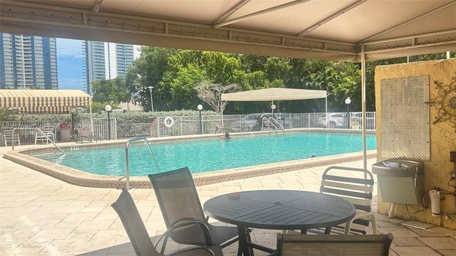 210 172nd Street 228, Sunny Isles Beach, FL 33160